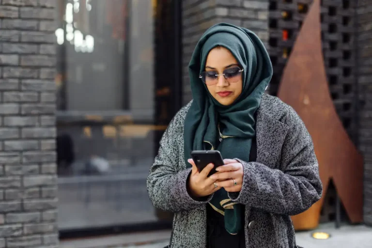 Exploring Hijabhoojup: Cultural Elegance and Styling Tips