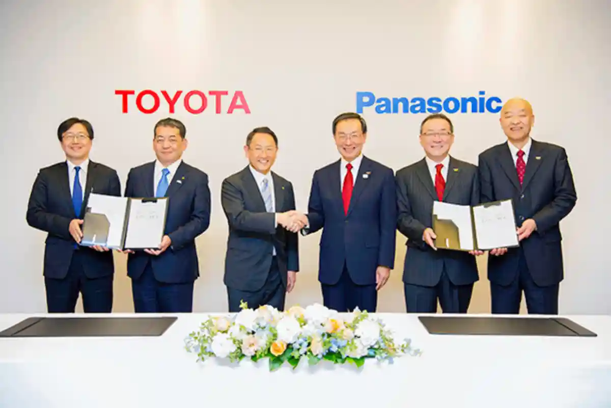 Toyota and Panasonic Collaborate to Pioneer Smart Home