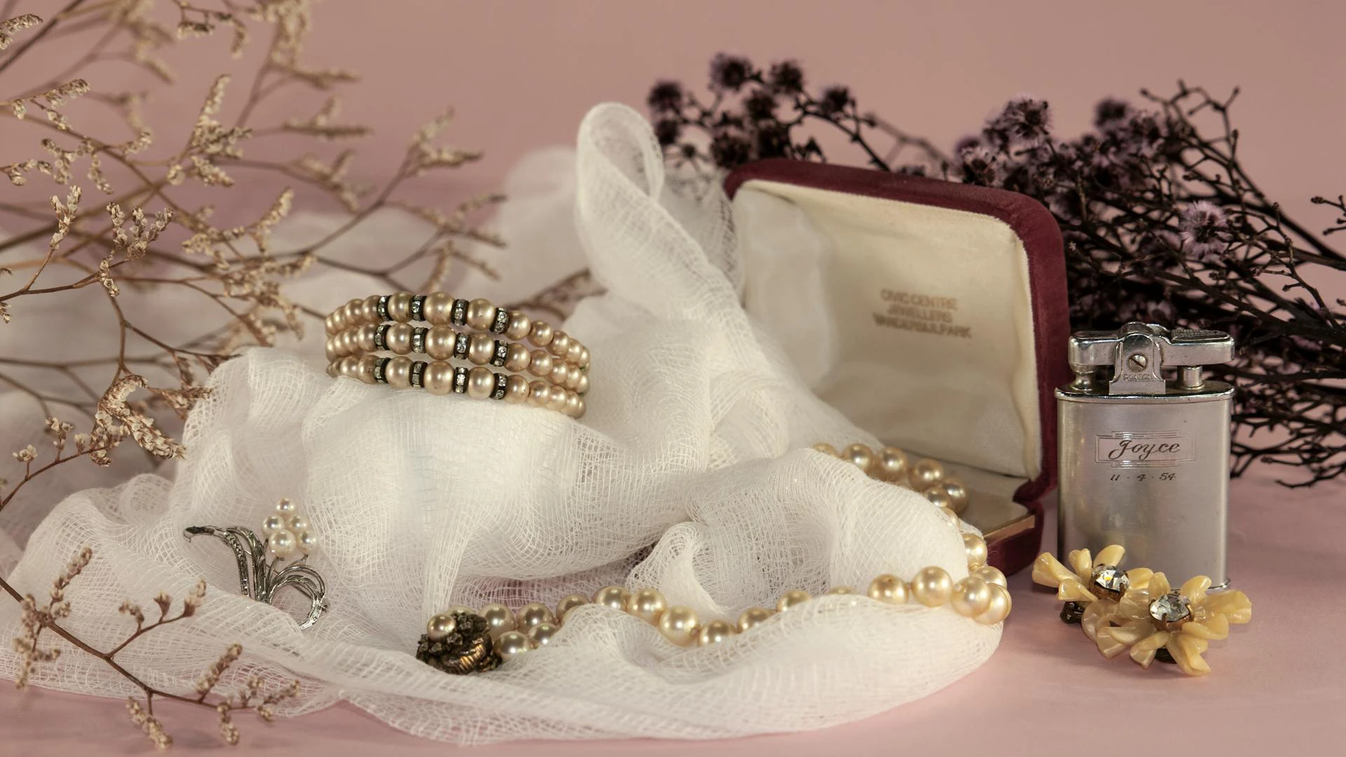 Pink Pearls are Classic Ones NYT: Discover the Timeless Elegance