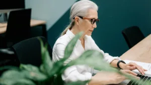 Coyyn.com Gig Economy: Empower Businesses in the Digital Age