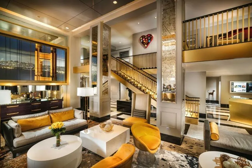StayPineapple Lifestyle Hotel
