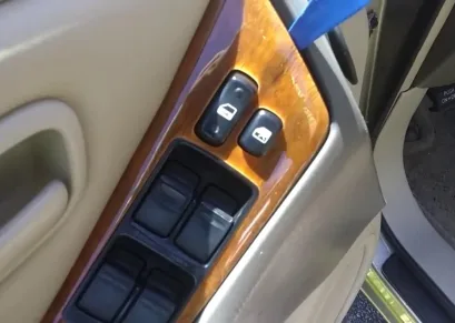 2003 lexus arabanin sofor kapisi kilitlenirse nasil acilir_ Unlock the Driver’s Door