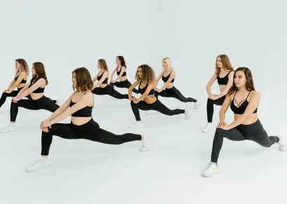 4 Person Yoga Poses for Beginners: Easy and Fun Group Stretches to Try Today