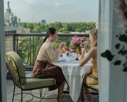 5 Reasonsis the Ultimate StayPineapple Lifestyle Hotel